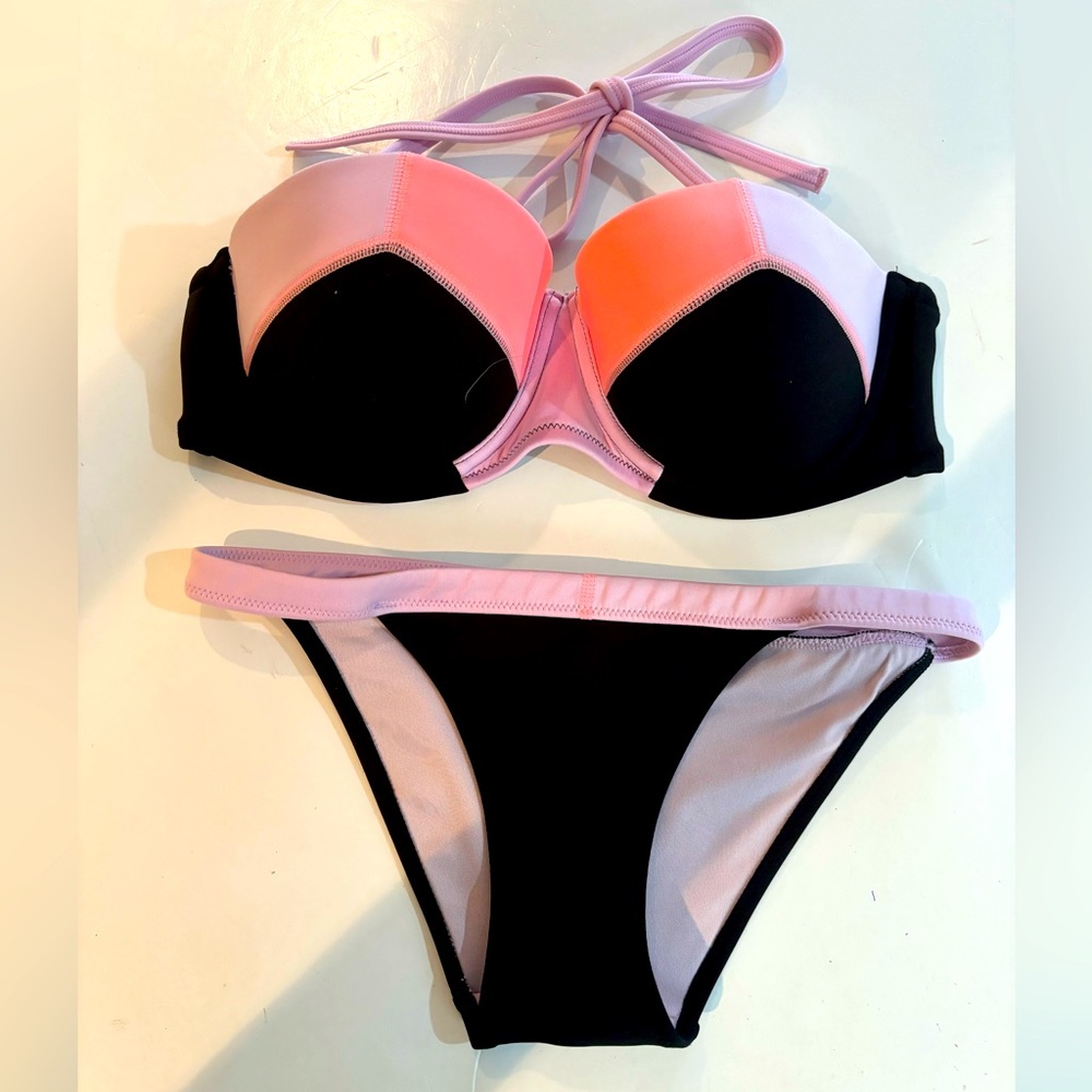 VICTORIA’S SECRET Color Block BIKINI 34D XS